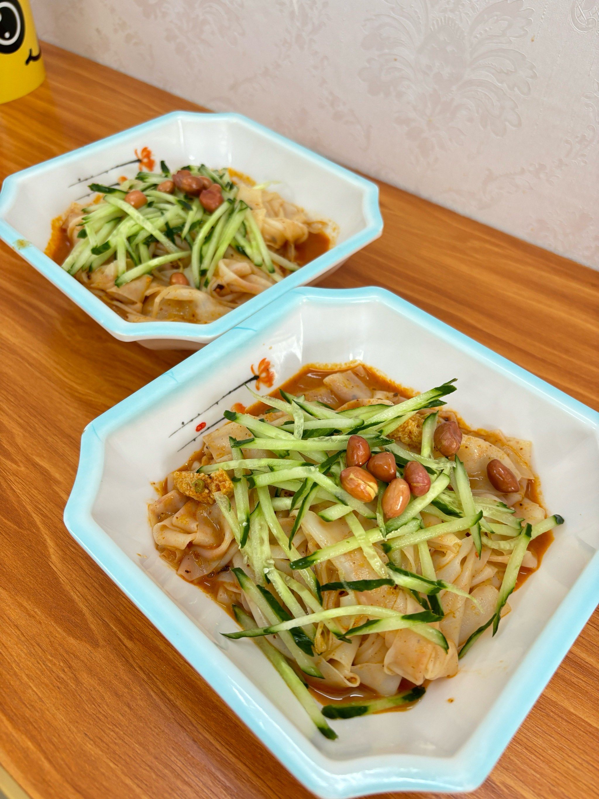 清新一夏的涼皮